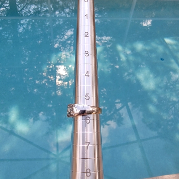 Beautiful 1 CT T.W. Diamond Ring In 14K White Gold - Picture 3 of 3